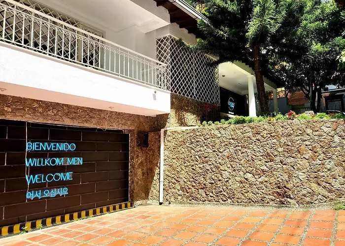 Hotel Hostal Caps El Poblado